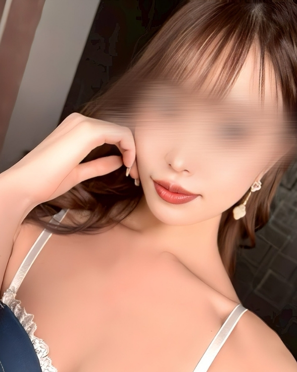 美咲 玲花